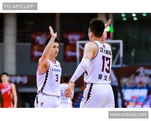 成都篮球队与武汉篮球队赛后复盘分析速度对抗的关键因素与影响